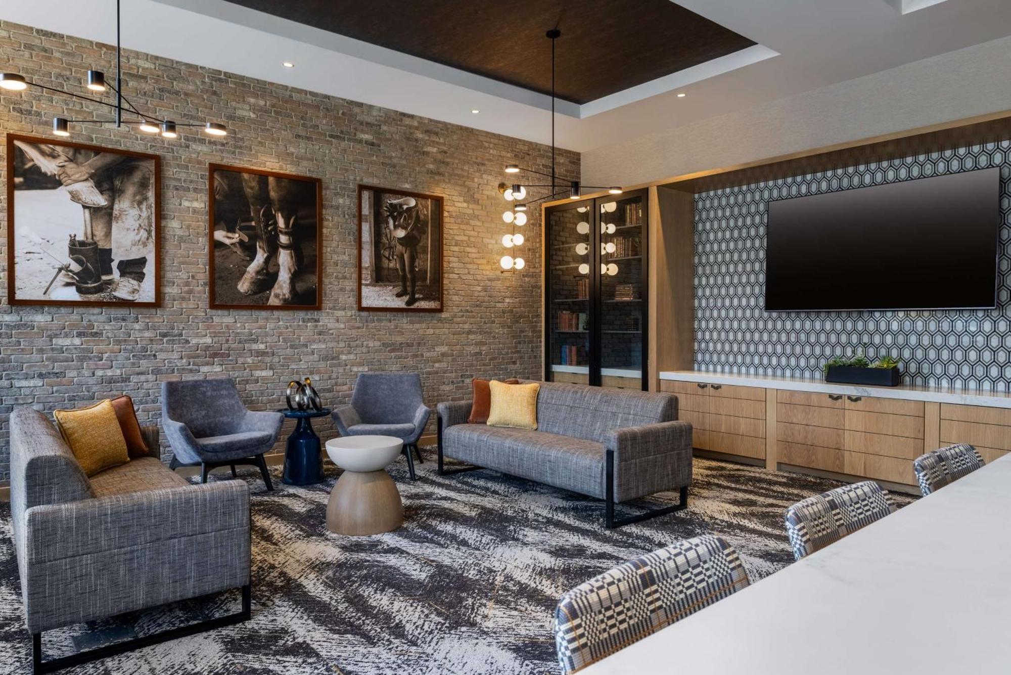 Tempo By Hilton Louisville Downtown Nulu Exteriör bild