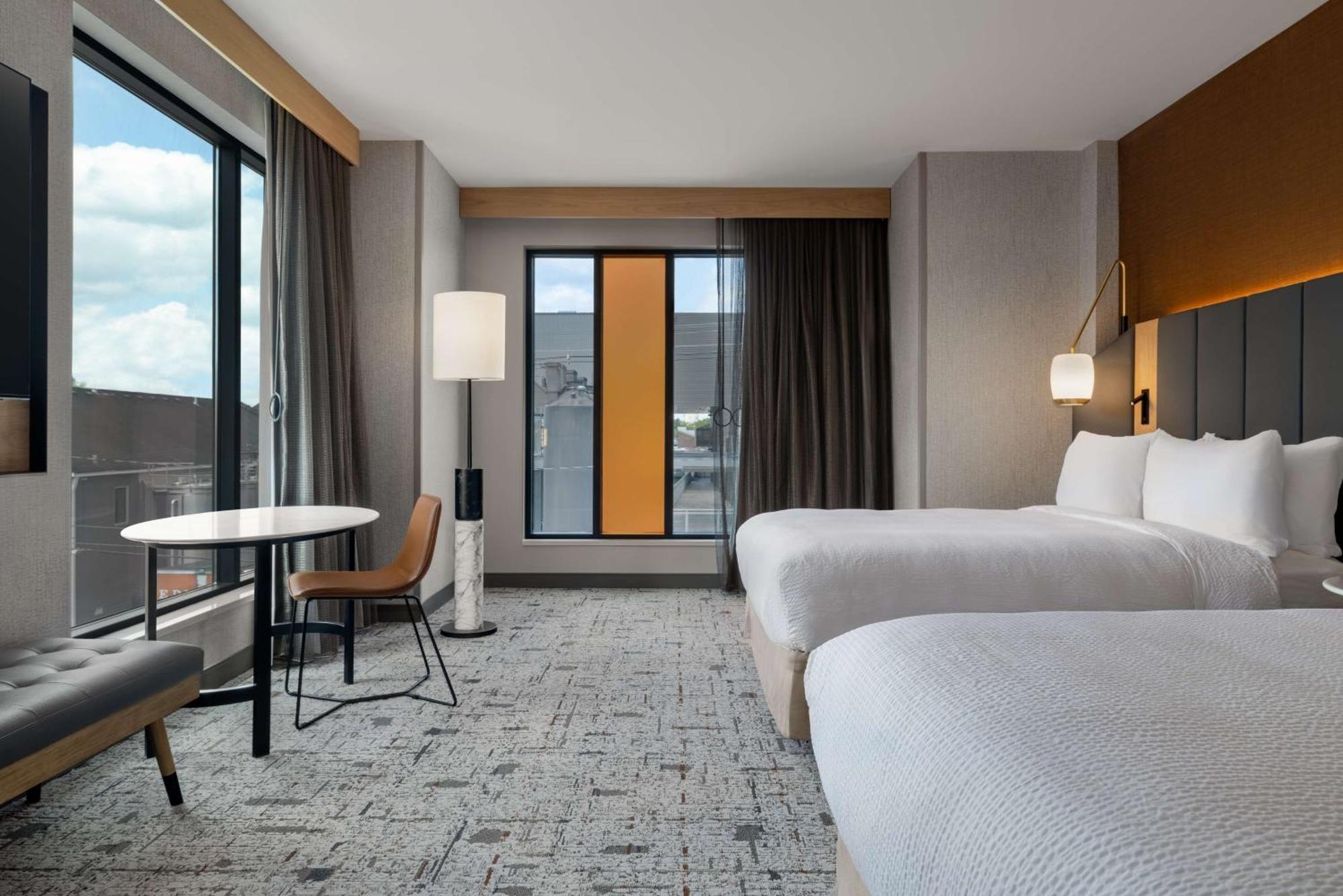 Tempo By Hilton Louisville Downtown Nulu Exteriör bild