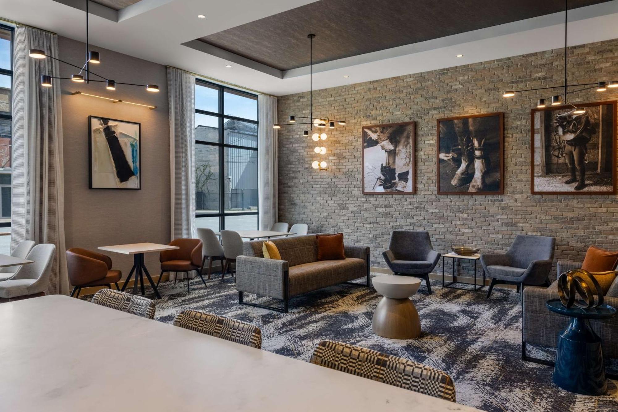 Tempo By Hilton Louisville Downtown Nulu Exteriör bild