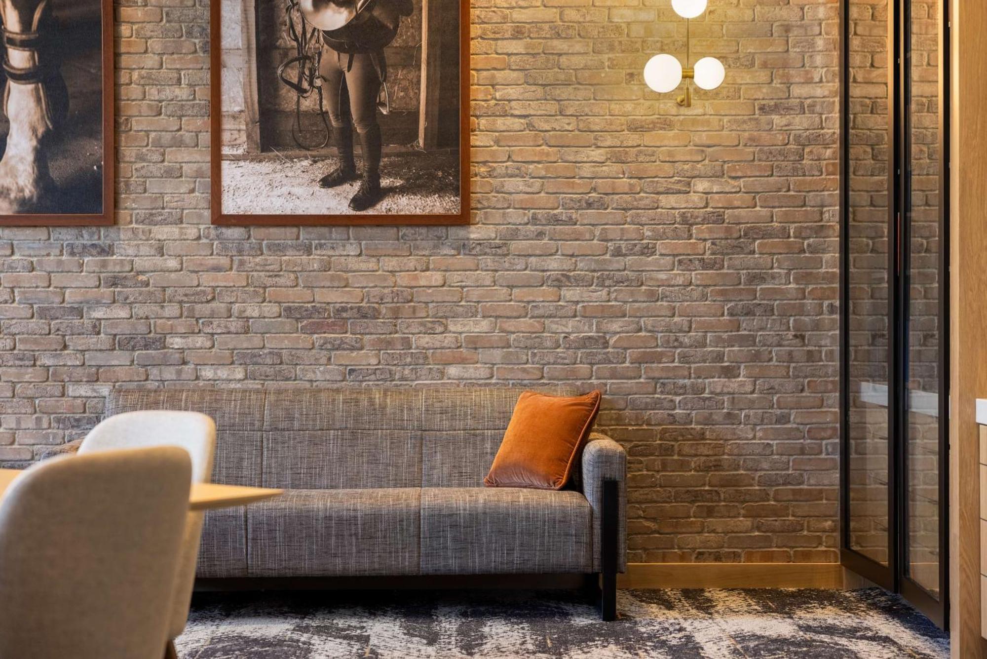 Tempo By Hilton Louisville Downtown Nulu Exteriör bild